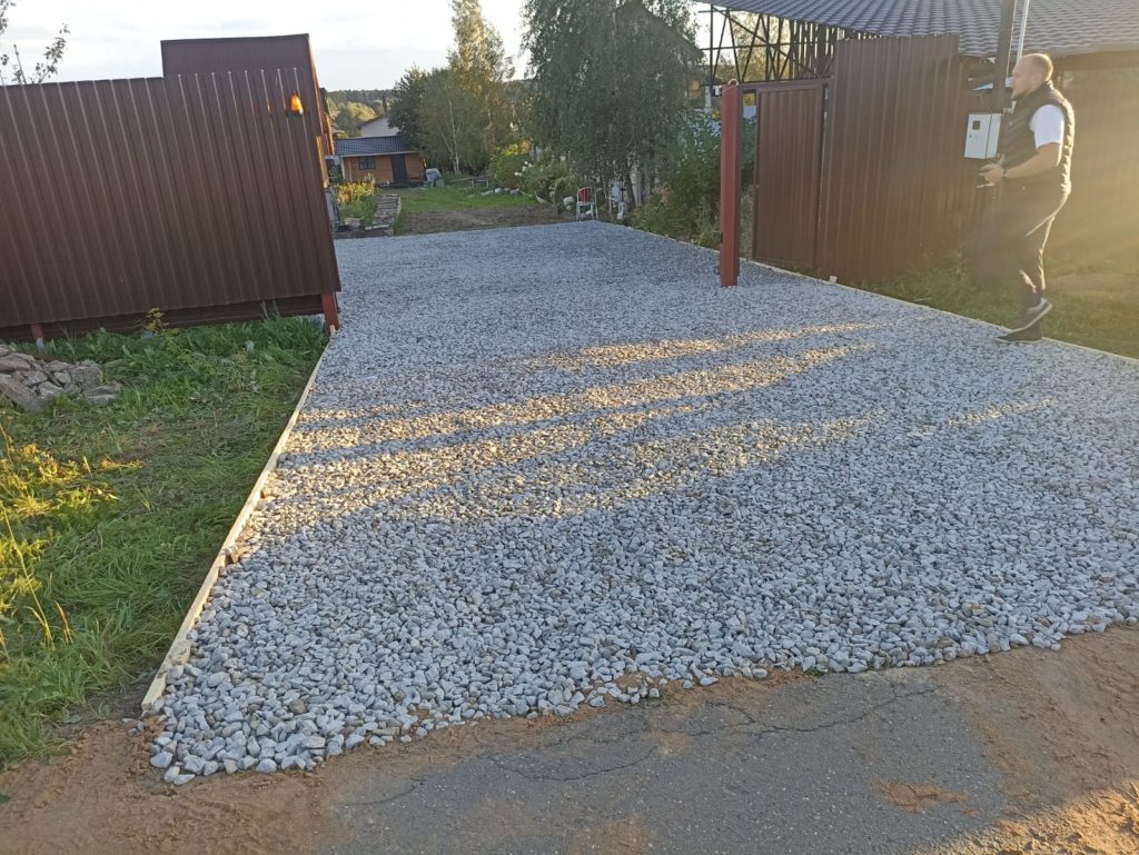 Площадки из щебня