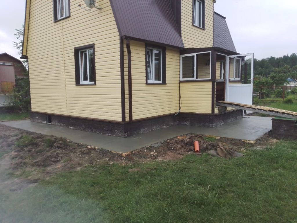 Бетонная отмостка