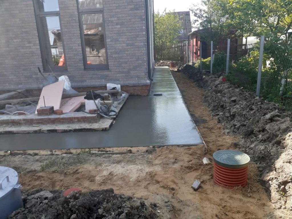 Бетонная отмостка