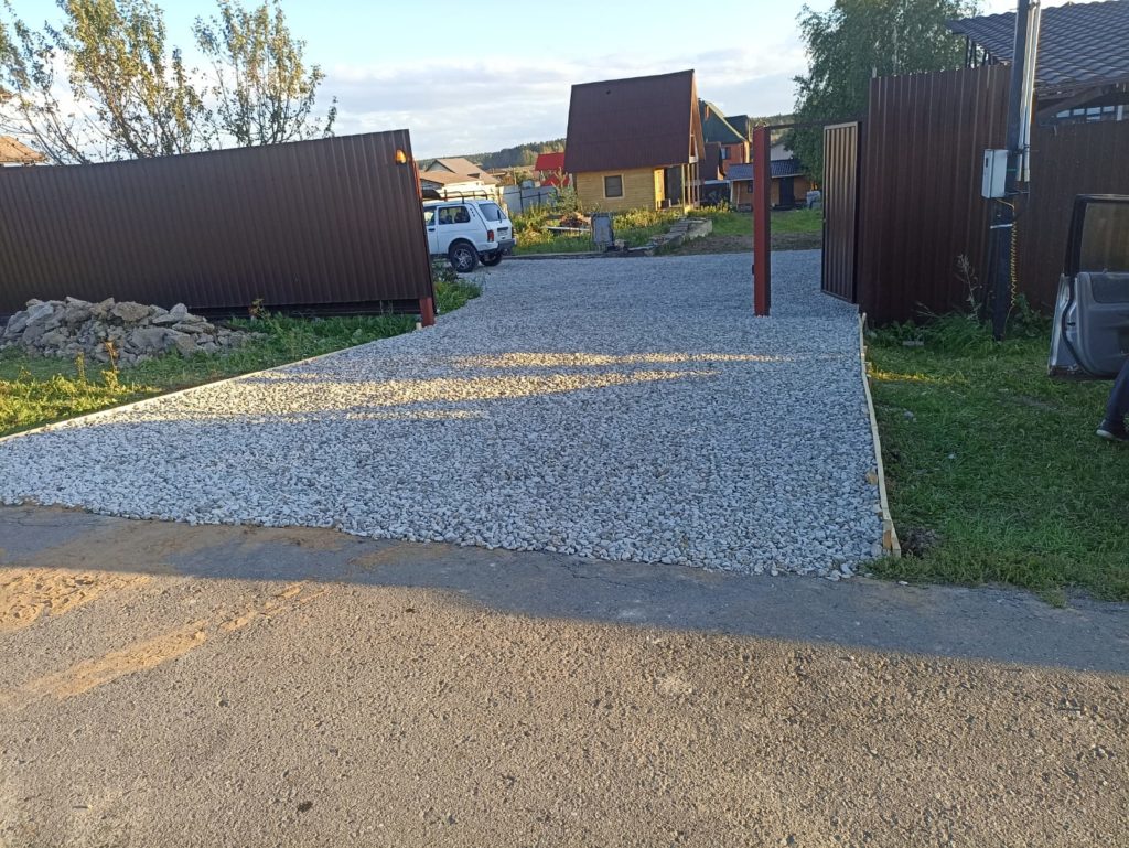 Площадки из щебня