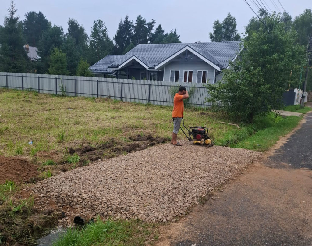 Заезд грузовой труба метал D-300