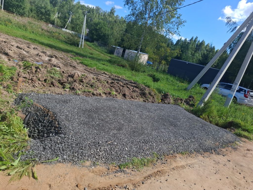 Заезд Грузовой метал асфальтная крошка D-300