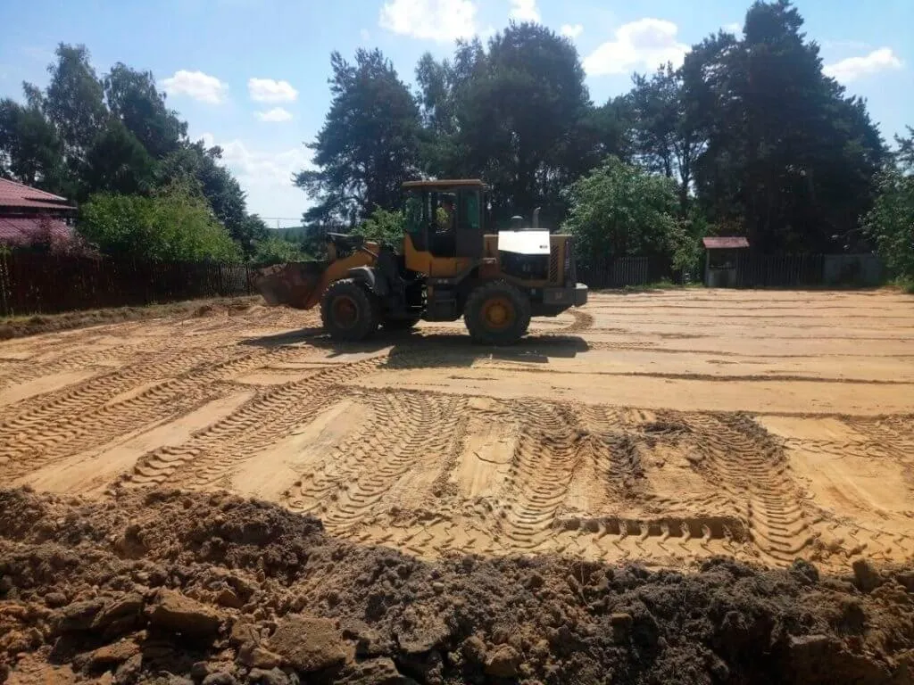 Планировка участка спецтехникой